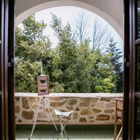 Karusos At Milies,pelion Miléai