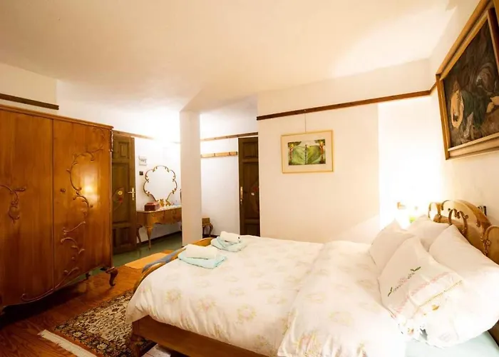 Karusos At Milies,pelion 3*