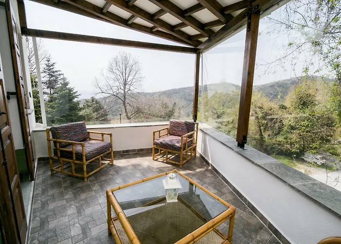 Karusos At Milies,pelion 3* Милея